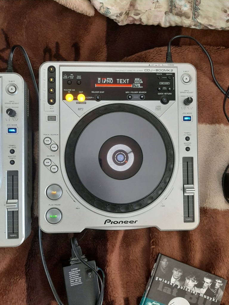 Pioneer cdj800mk2