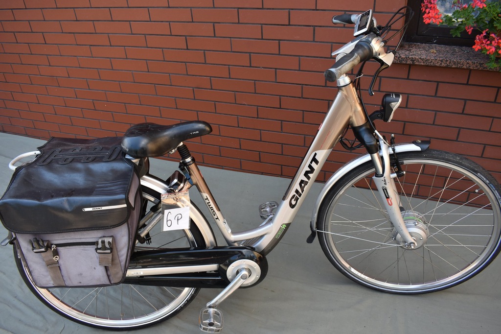 ROWER DAMSKI ELEKTRYCZNY GIANT TWIST NR 6P 7412812050 oficjalne