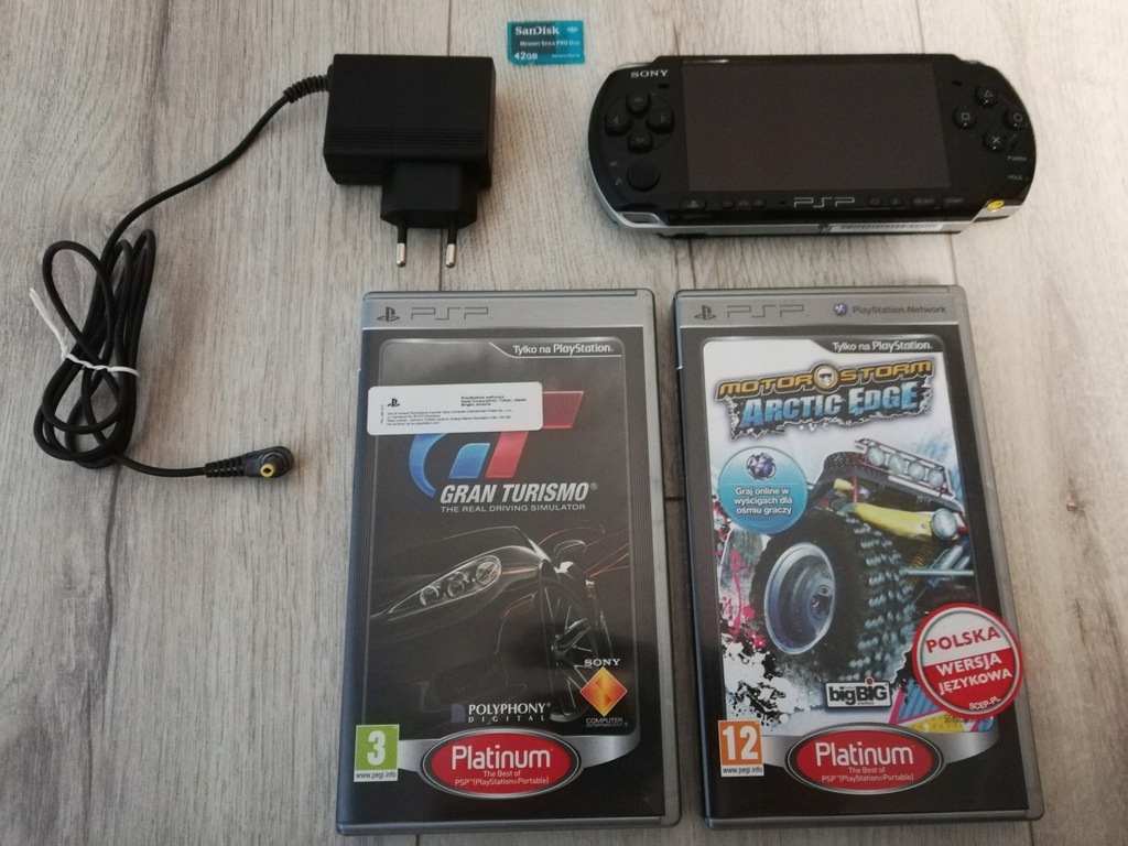 Konsola przenośna Sony PSP Slim PSP-3004 PB - używana