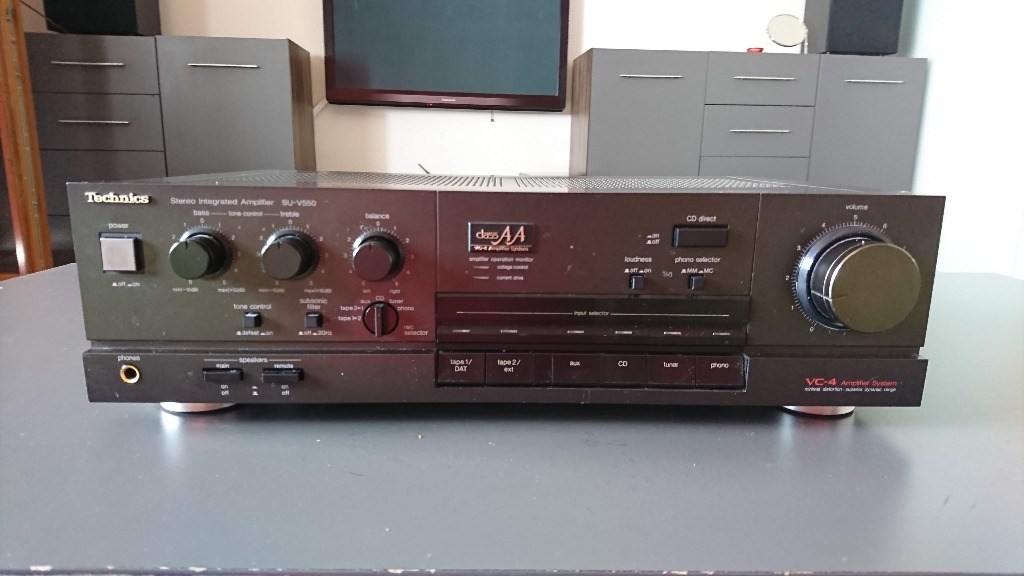 Wzmacniacz Technics su v550