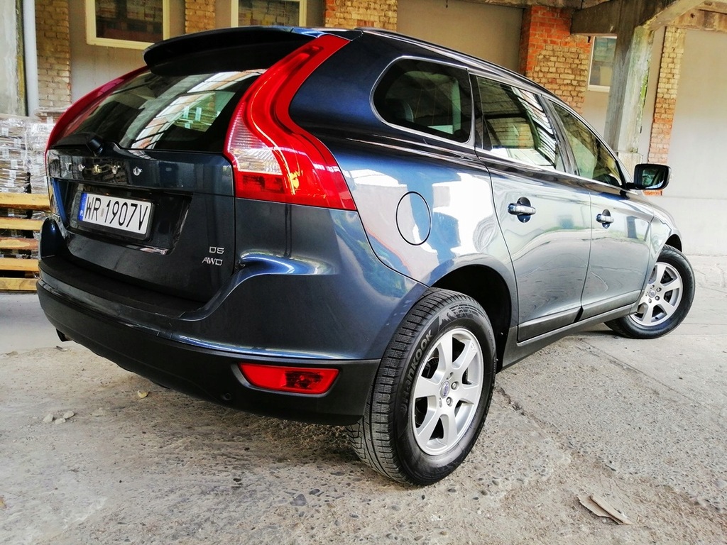 Купить VOLVO XC60 2.4D5 AWD 185KM 4X4 КРАСИВЫЙ, БЕЗАВАРИЙНЫЙ: отзывы, фото, характеристики в интерне-магазине Aredi.ru