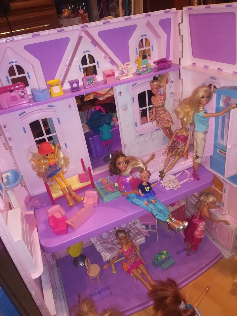 Wielki wspaniały domek dla lalek Barbie 8740750956