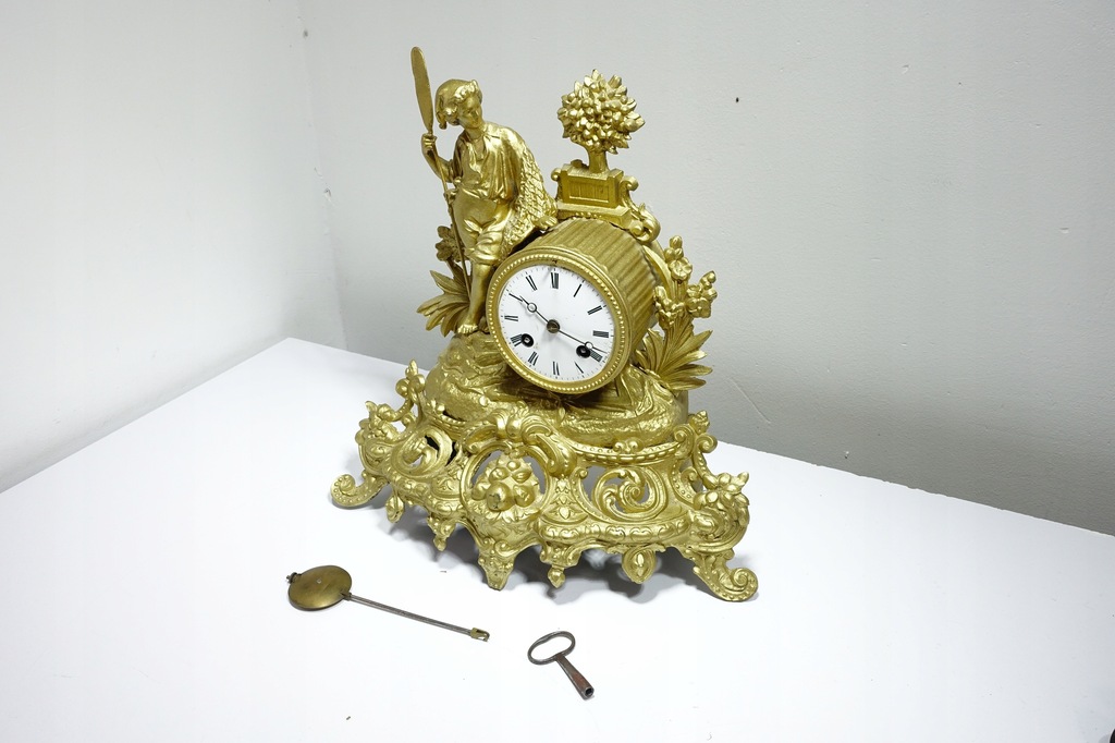 Stary Nakręcany Zegar Kominkowy Francja ?