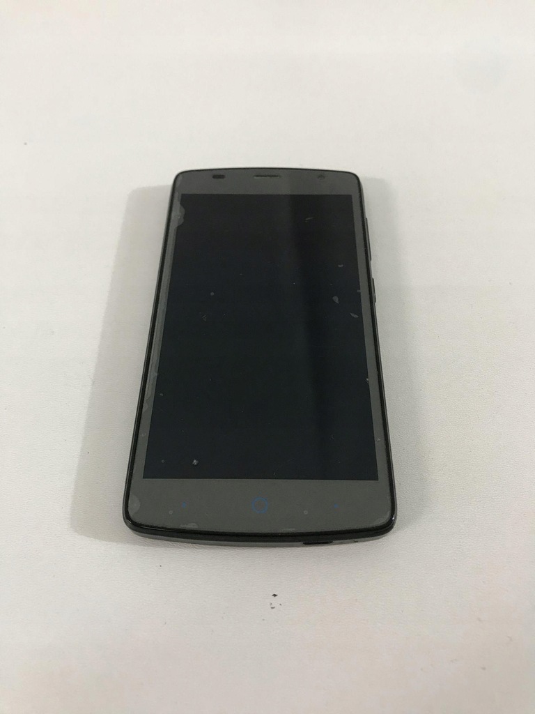 Smartfon ZTE 1 GB / 8 GB czarny