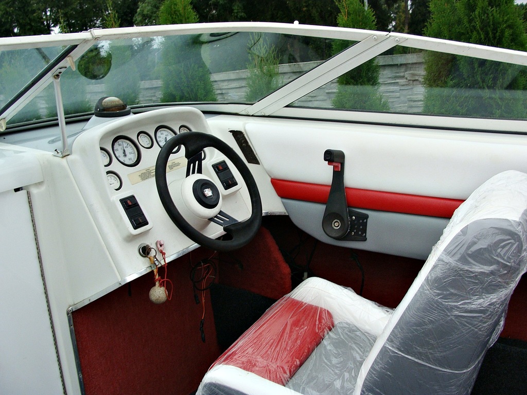 Motorówka Chris Craft Concept 208 4,3L V6 - 7451280212 - oficjalne