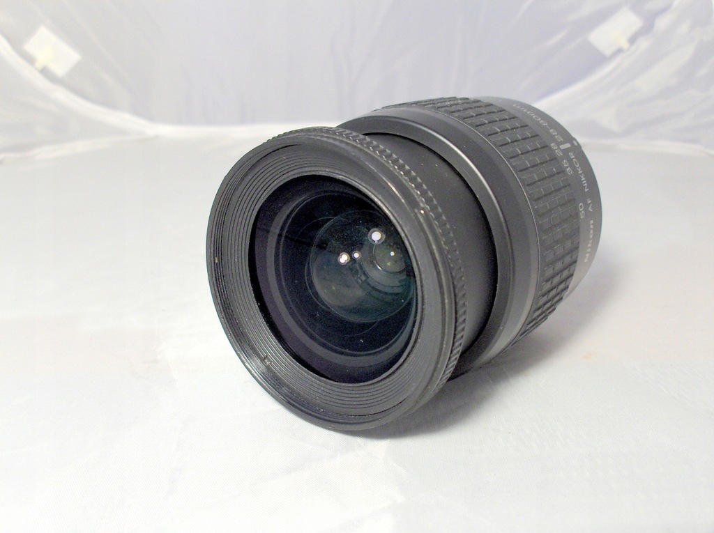 Nikon Nikkor AF 28-80 mm f/3.3-5.6G