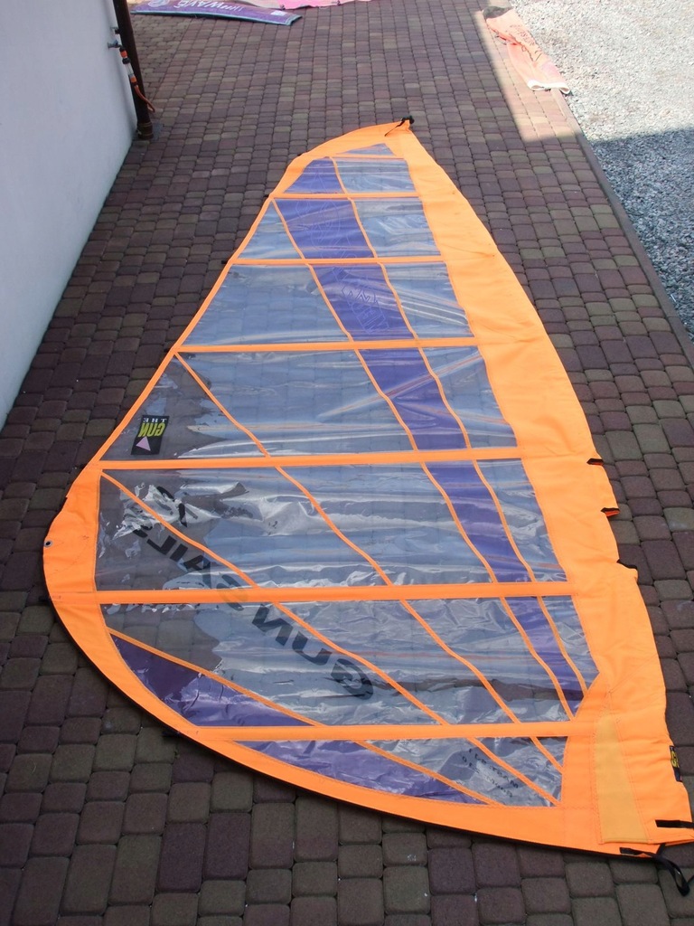 Żagiel do windsurfingu GUN SAILS -7,3 M