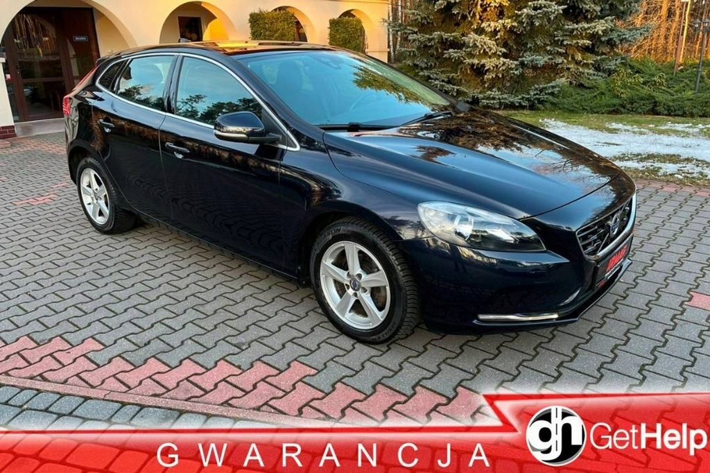 Volvo V40 2.0 D2 120 KM Momentum Licznik cyfrowy