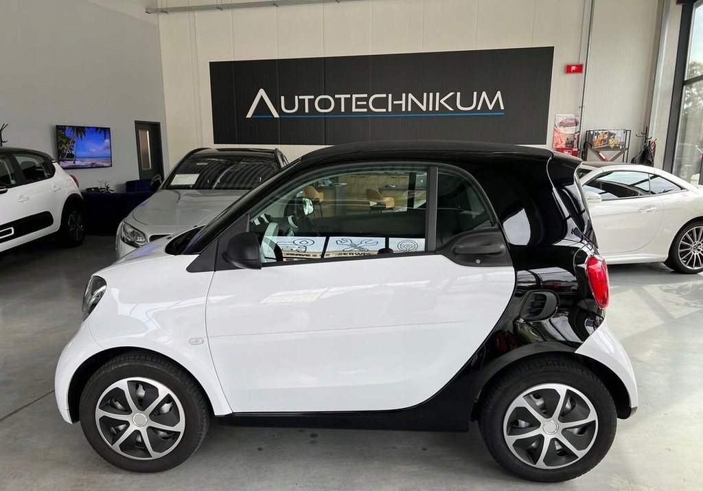 Smart Fortwo Salon PL, Bezwypadkowy, VAT 23