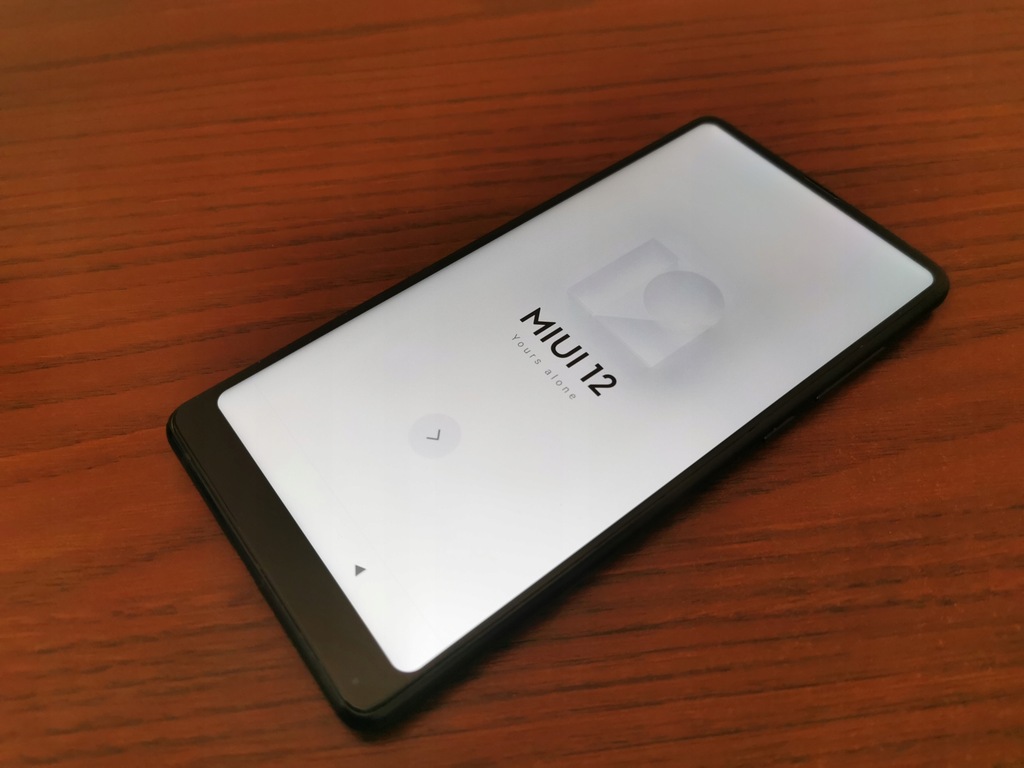 Smartfon Xiaomi Mi MIX 2 6GB/64GB czarny
