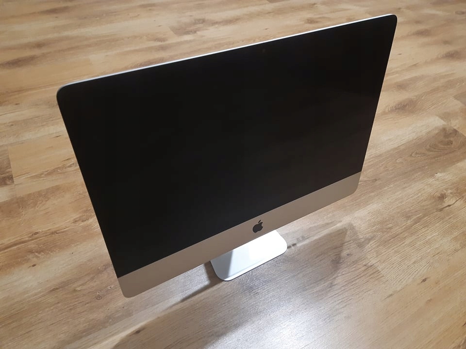 PIĘKNY iMac 21,5" 2013 i5 4570R 8 GB 1 TB SSD