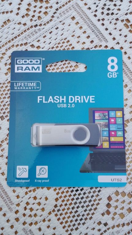 Pendrive GoodRam o pojemności 8 GB. USB 2.0