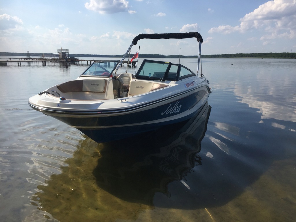 Łódź Motorowa SEA RAY 210 SPXE