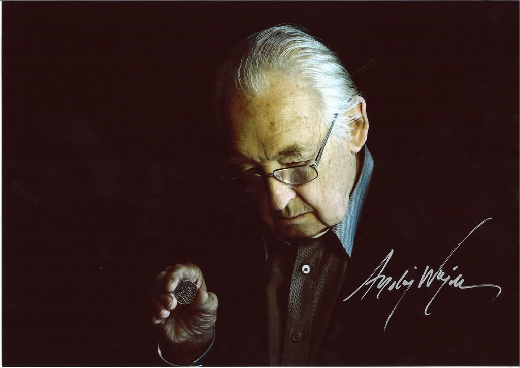 Andrzej Wajda - zdjęcie z autografem