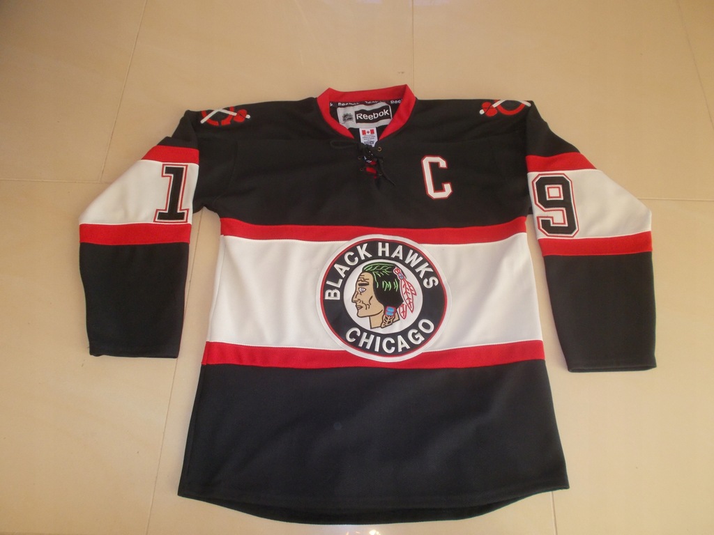 Reebok CHICAGO Blackhawks Toews 2009-11 NHL 48 L