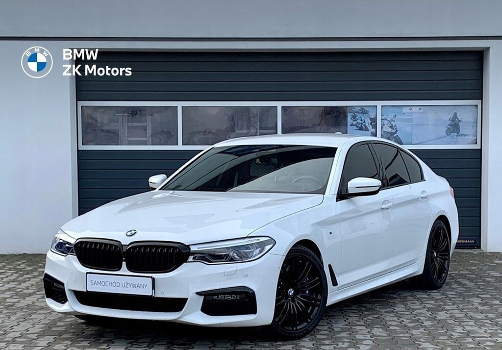 BMW Seria 5 BMW 520d xDrive M sport super wypo...