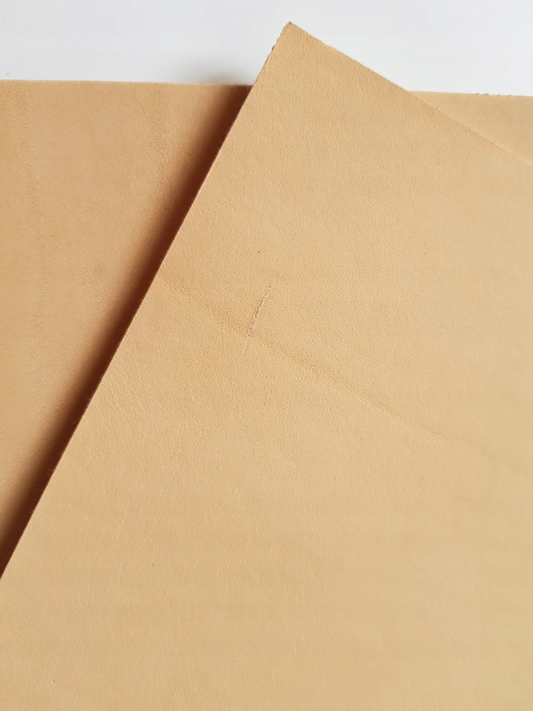 Skóra blankowa naturalna bydlęca 4mm, 2 gatunek A4