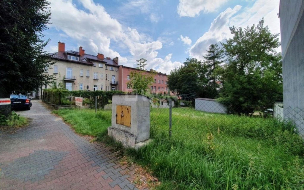 Działka, Chrzanów (gm.), 668 m²