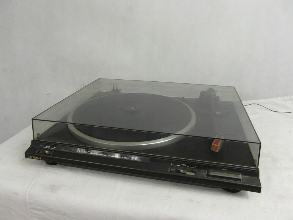 Gramofon TECHNICS SL-BD20 /Belt Dribe/półautomat
