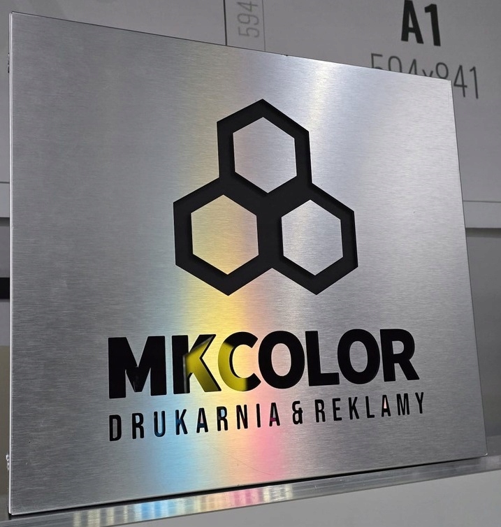 Reklama Świetlna LED z Dibondu 2 x 0,5m – wyjątkowy design!
