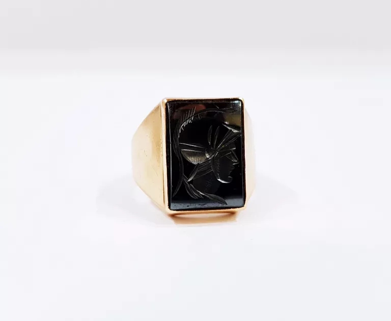 ZŁOTY SYGNET Z HEMATYTEM 24.18G PR.585