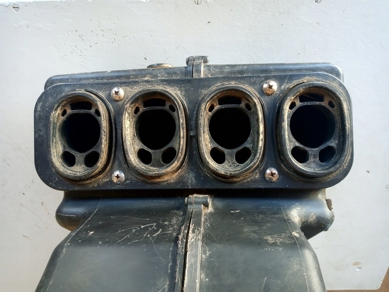 box レア AIRBOX OBUDOWA FILTRA POWIETRZA KAWASAKI ZXR 750 J