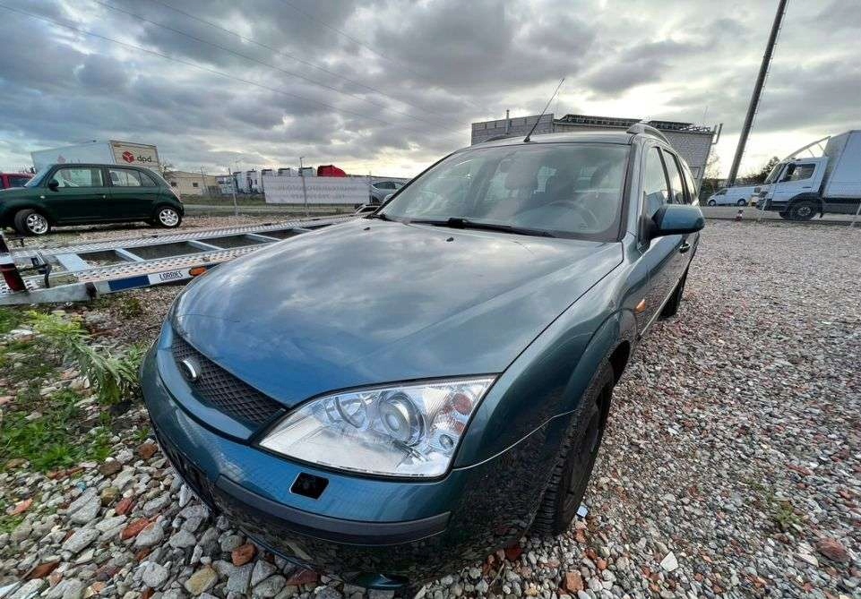 Ford Mondeo klimatyzacja sprowadzony do oplat