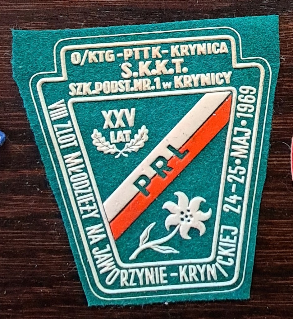 VIII ZLOT MŁODZIEŻY PTTK 1969 - naszywka z PRL