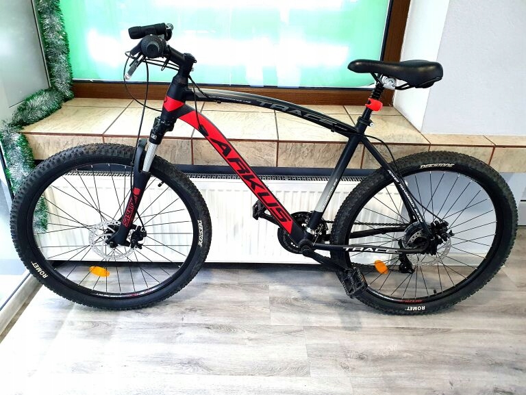 ROWER MTB ARKUS TRACE R6 CZRNO - CZERWONY JAK NOW