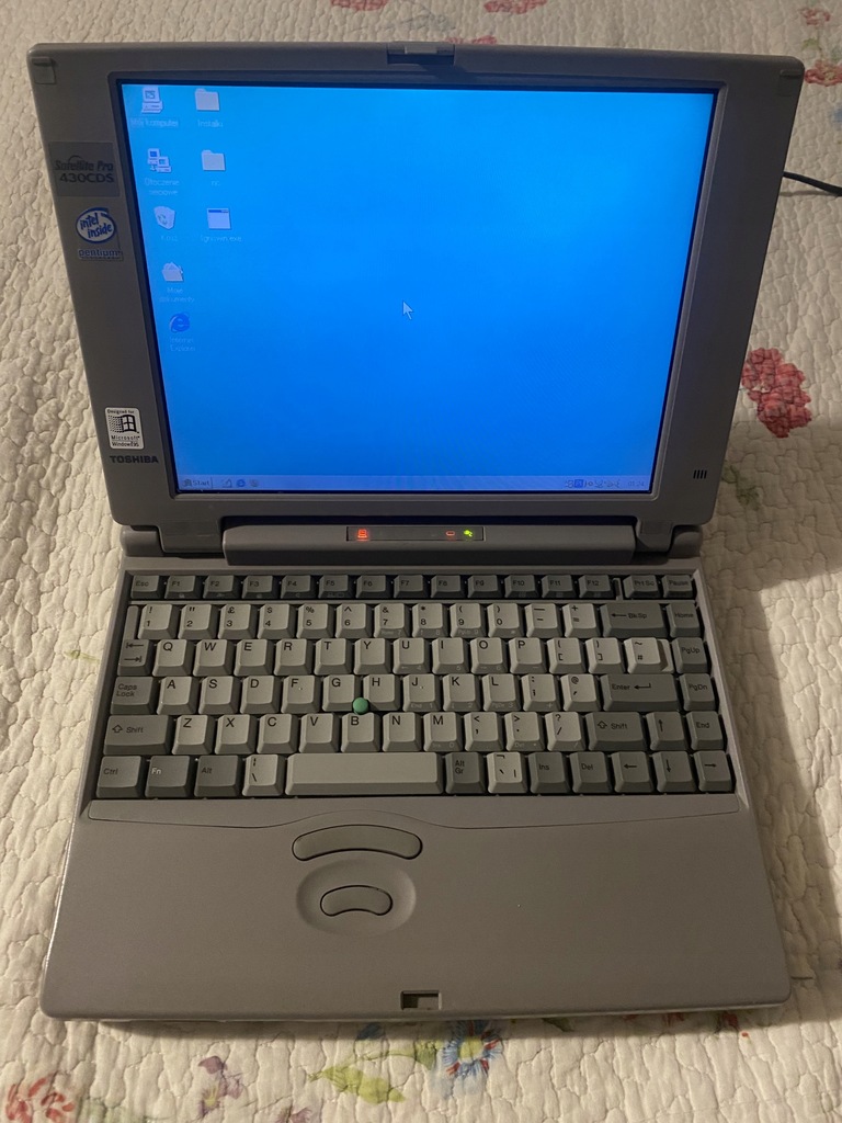 Windowsノート本体 Dyna Book Satellite Pro 430/1.3 Window95 Windowsノート本体 Dyna Book Satellite Pro 430/1.3 Window95