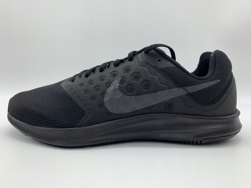 nike pegasus vs downshifter