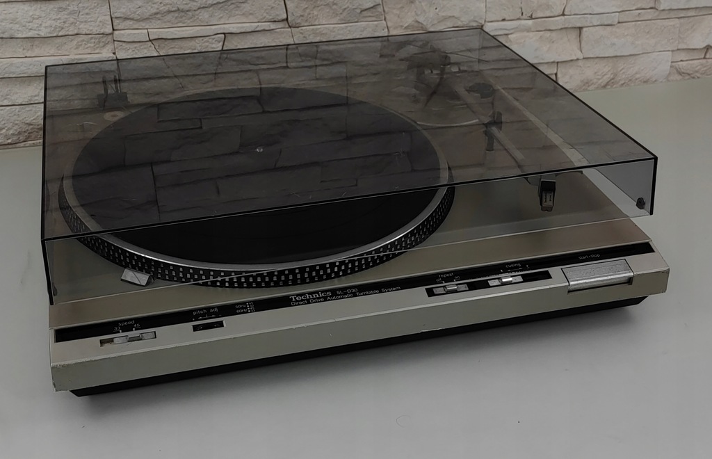 TECHNICS SL-D30 / GRAMOFON DIRECT DRIVE