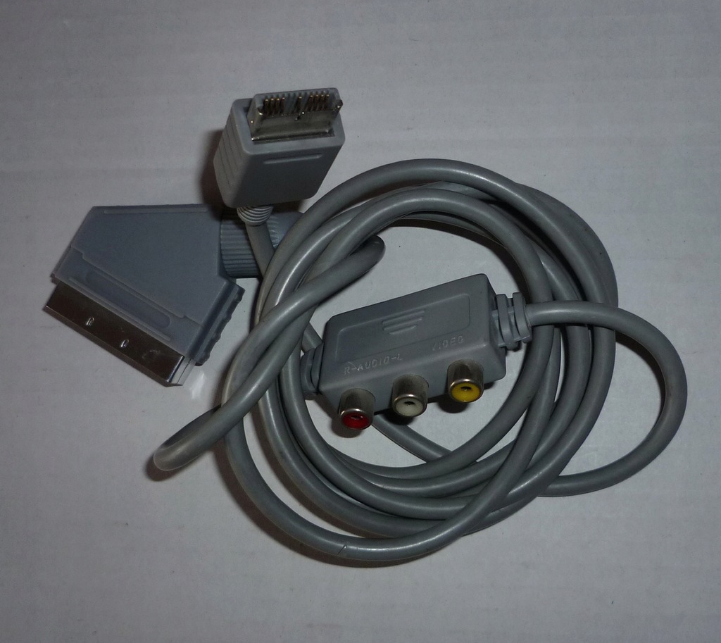 KABEL DO TV SONY PS1 PSX (SCART)