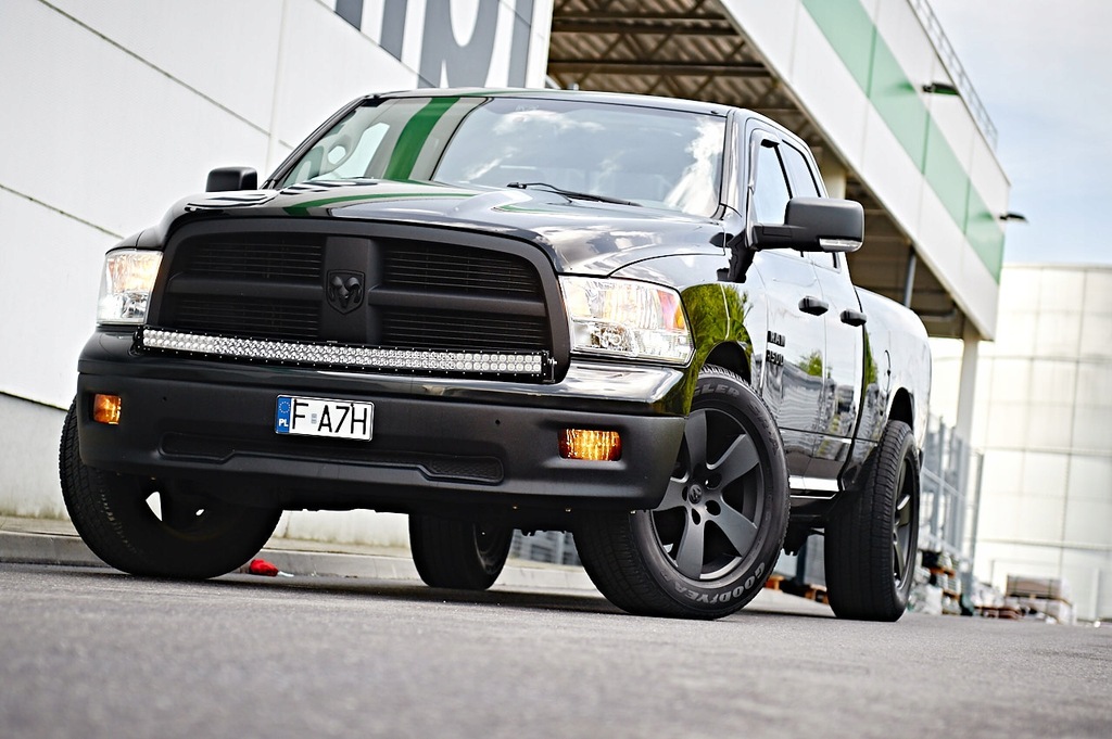 Купить ПОСЛАННО САТАНОЙ - DODGE RAM 1500 LONG HORN: отзывы, фото, характеристики в интерне-магазине Aredi.ru