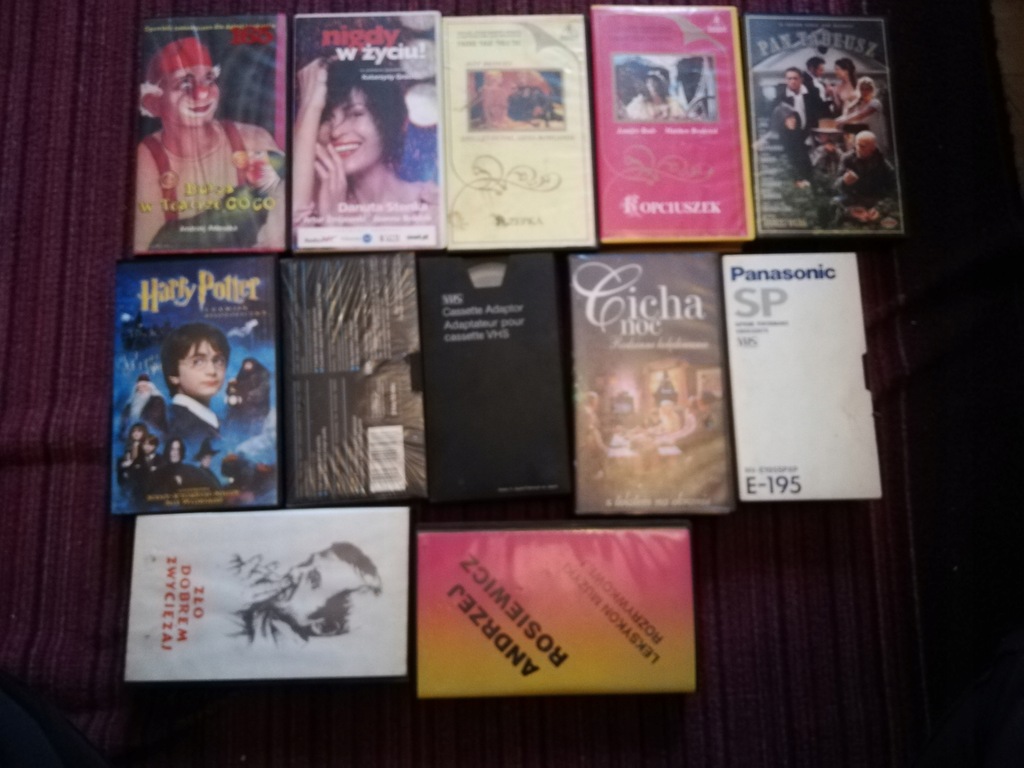 Zestaw 12 kaset VHS do nagrania filmy