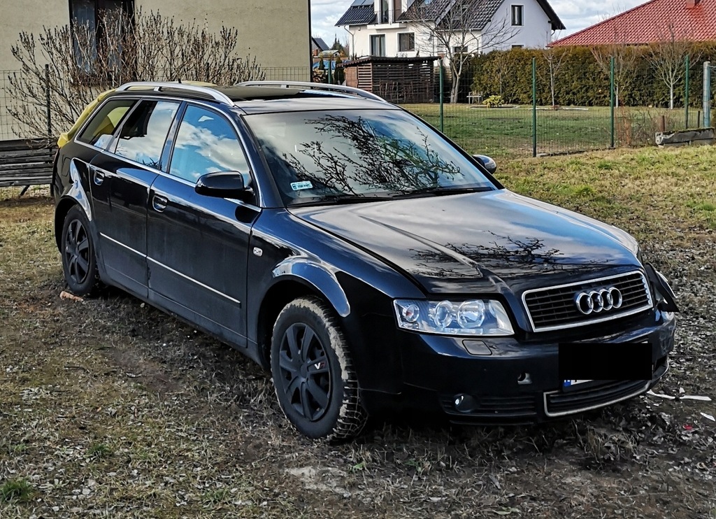 Audi A4 B6 kombi USZKODZONA 8203413069 oficjalne