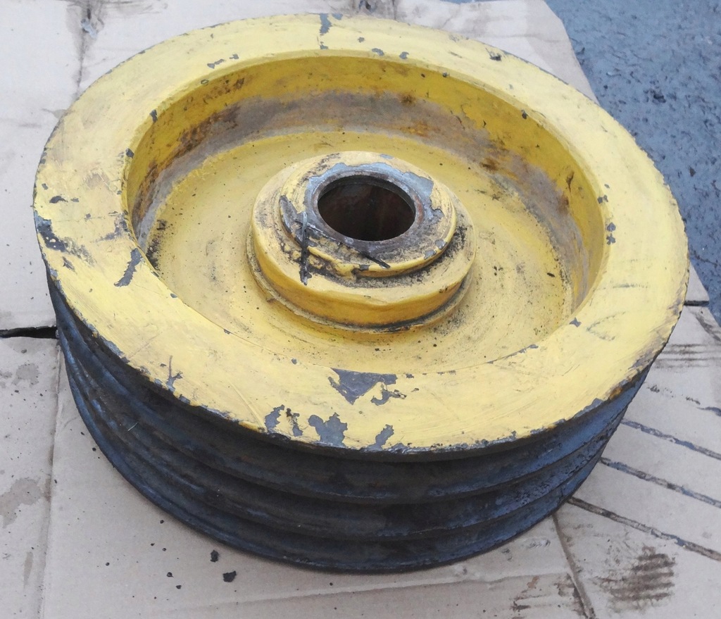 Koło pasowe stalowe duże 370 mm 3 paski klinowe