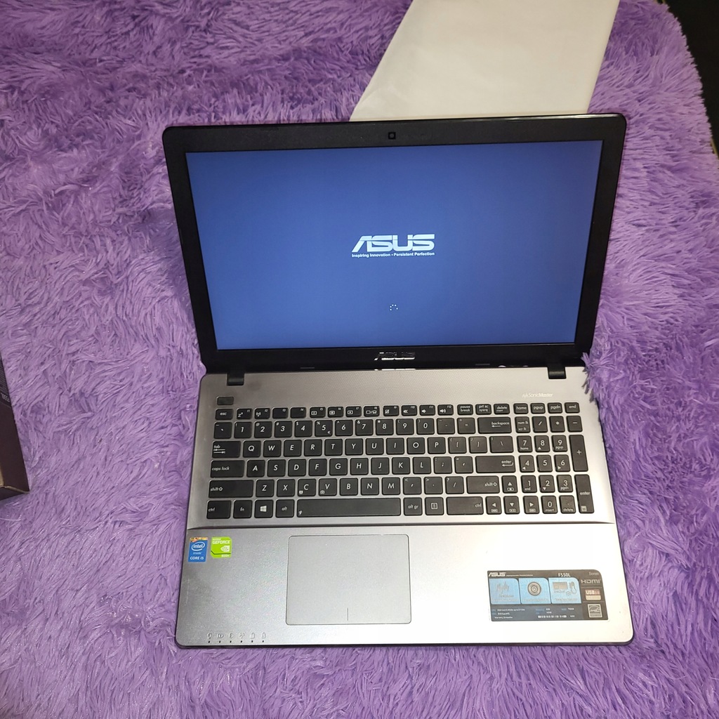 Laptop Asus F550L i5 / 6Gb 15,6 250 GB IGŁA jak ze sklepu BOX