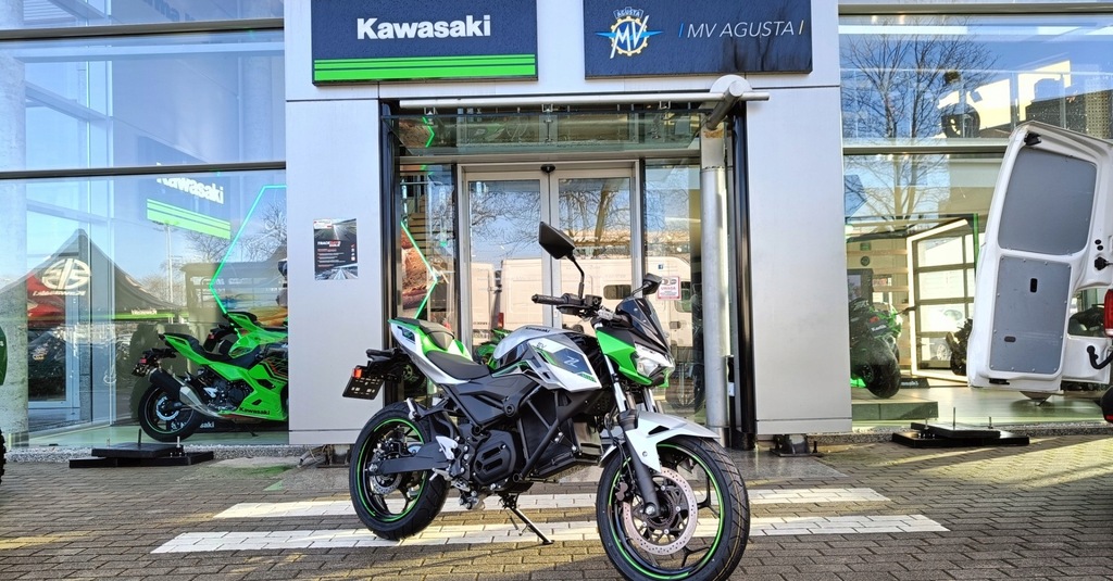 Kawasaki Z Kawasaki Z-e1 elektryczny elektryk ...