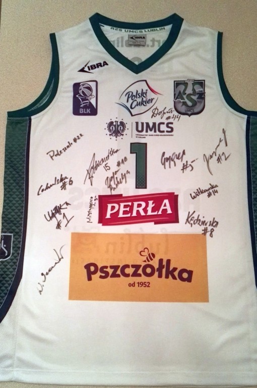 Koszulka z autografami zawodniczek AZS UMCS Lublin
