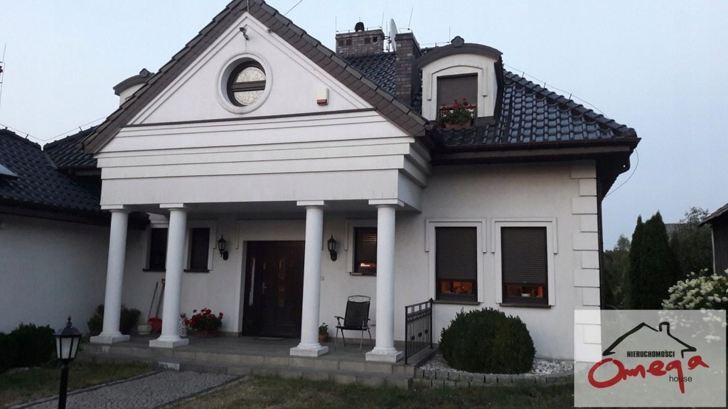 Dom, Zawiercie, Zawierciański (pow.), 330 m²