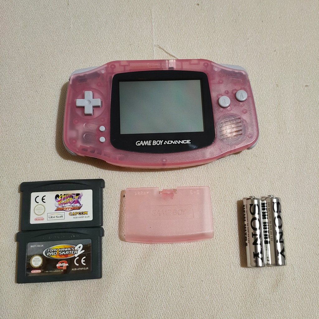 Nintendo Game Boy Advance + Gry Street Fighter