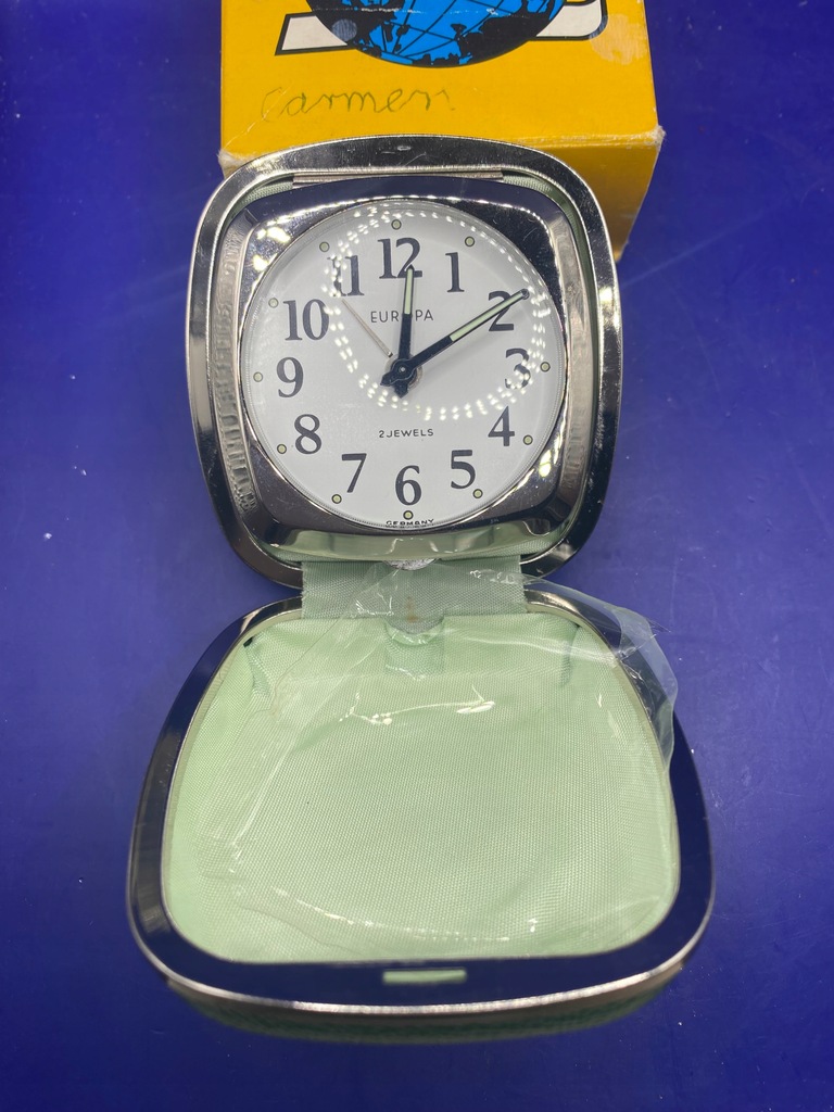 Budzik turystyczny Europa