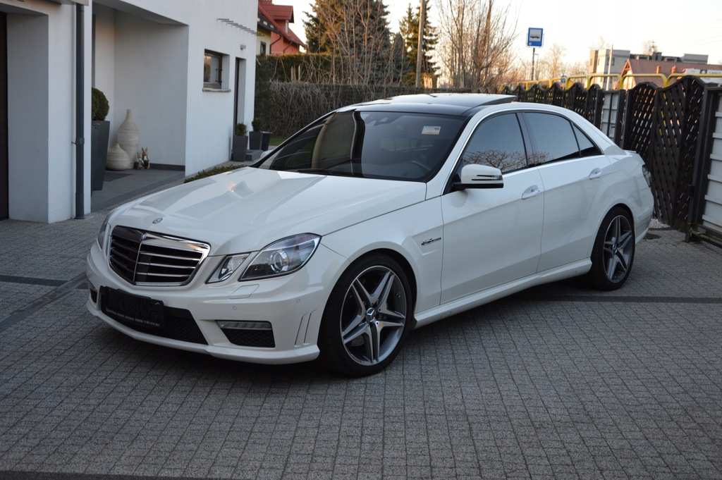 Купить Mercedes-Benz E 63 525 км AMG Performance TOP AMG: отзывы, фото, характеристики в интерне-магазине Aredi.ru