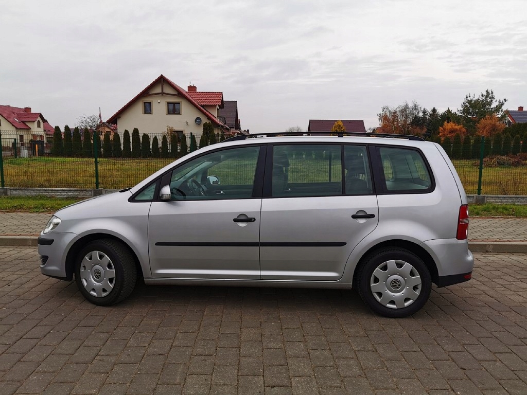 Volkswagen Touran LIFT 2007r 1,9 tdi 6 biegów zami