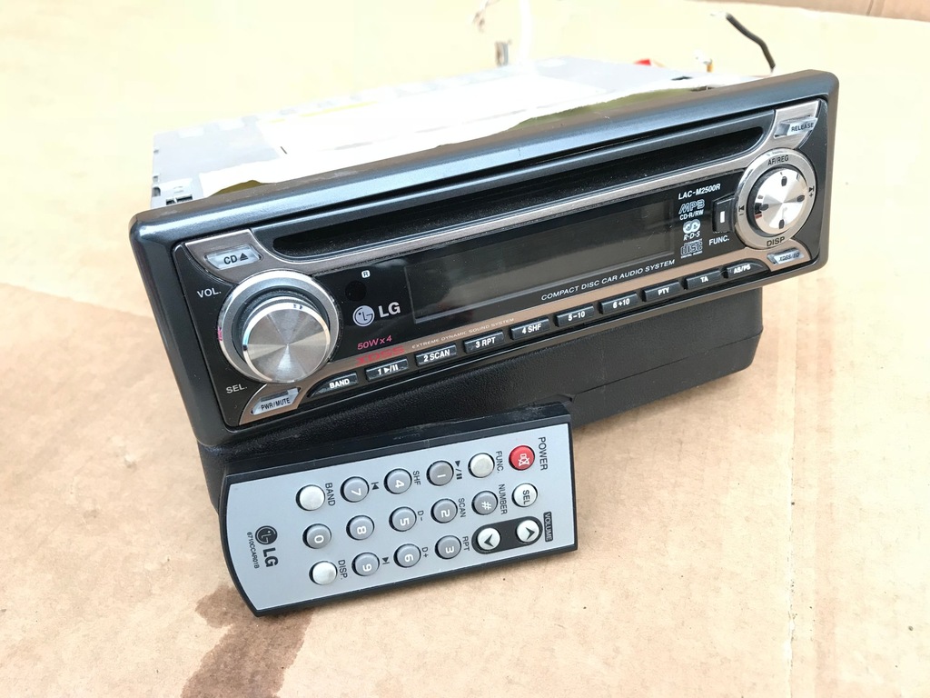 LG RADIO SAMOCHODOWE CD MP3+ PILOT XDSS LACM2500R 7089241815