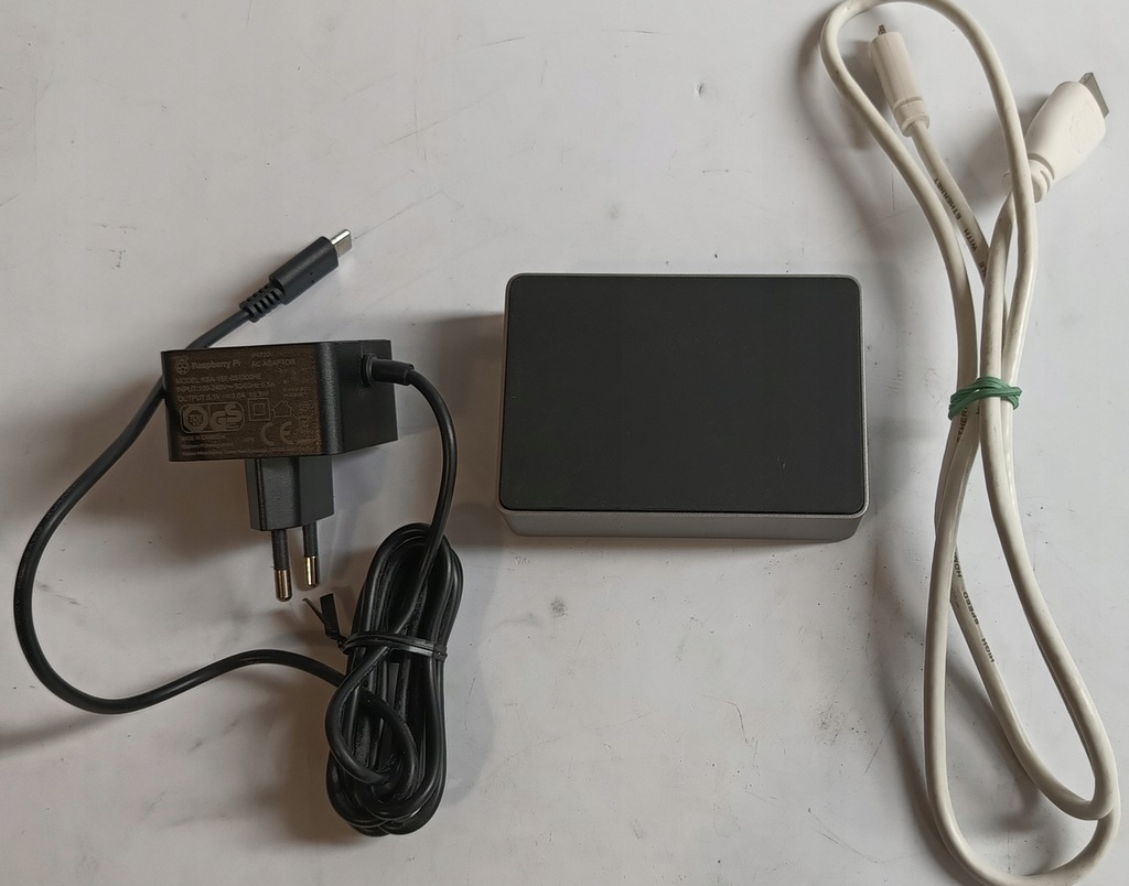 Mini PC RASPBERRY PI 4B 4GB RAM z defektem