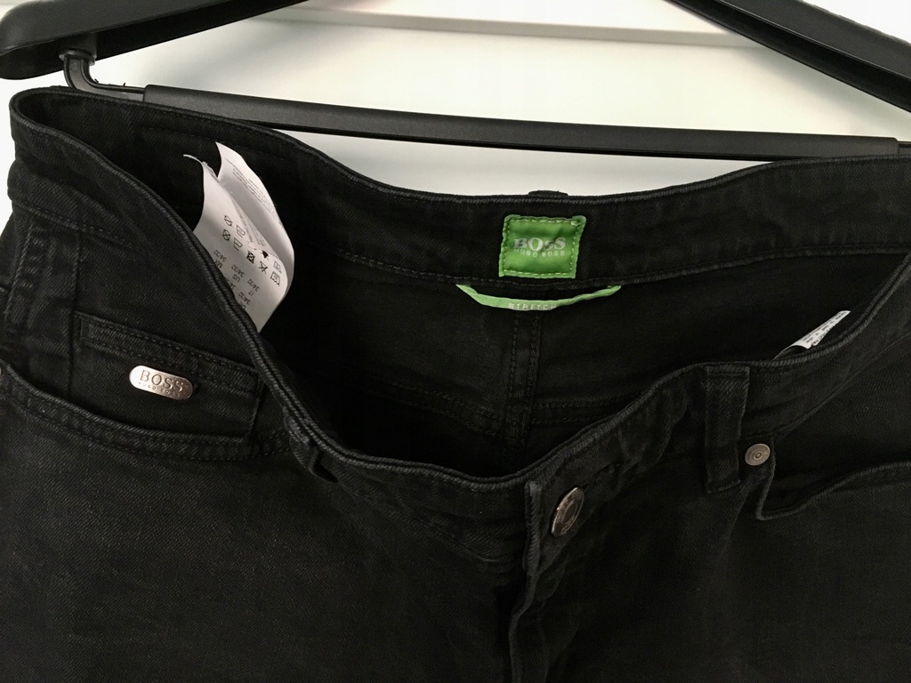 Czarne rurki Hugo Boss Germany 34/32slim fit,nowe.