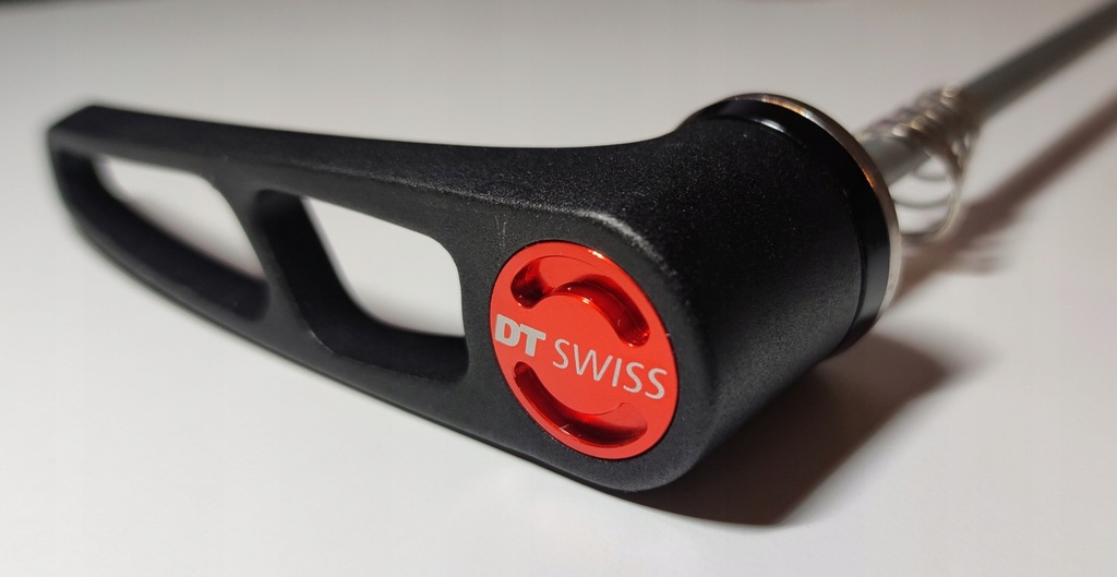 Zacisk tył DT Swiss RWS MTB QR 135 mm oś 5mm stal