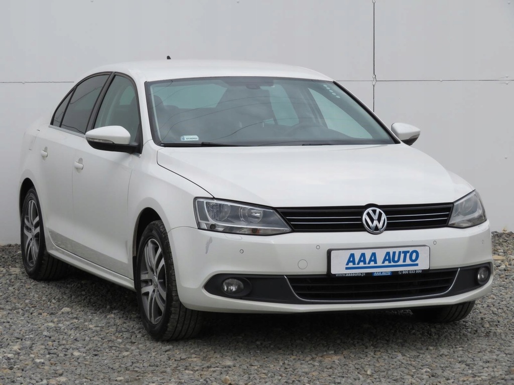 Купить VW Jetta 1.4 TSI, польский автосалон, авторизованный сервисный центр: отзывы, фото, характеристики в интерне-магазине Aredi.ru